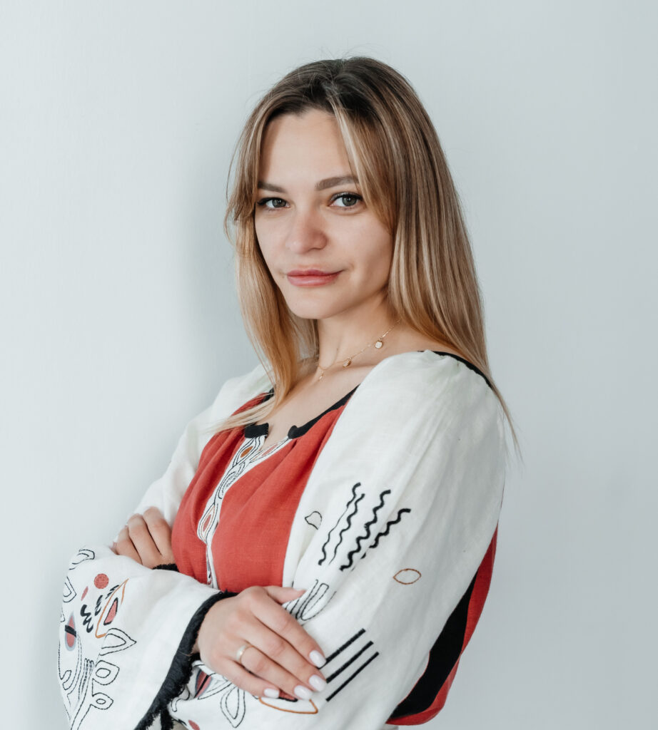 Урожай Аліна Вікторівна